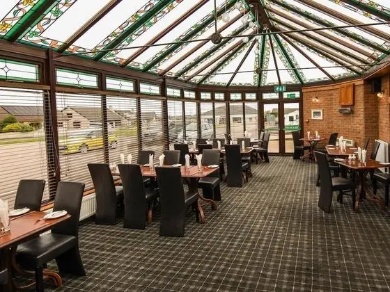 Findlays Hotel - Yerinde Yemek