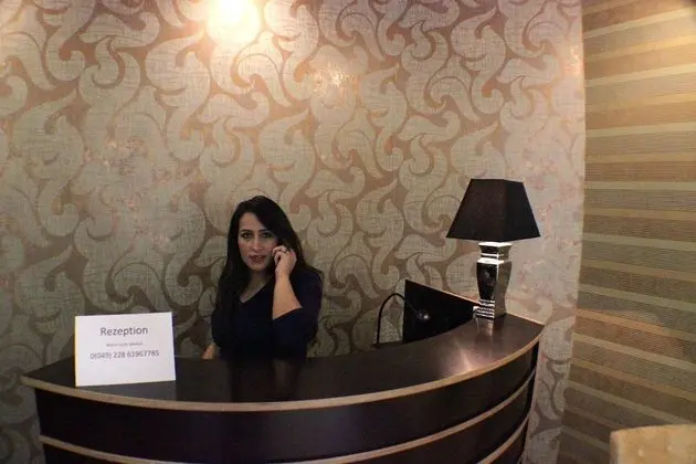 Finest - Hotel Suiten Bonn - Lobi