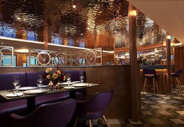 Fingal - A Luxury Floating Hotel - Yerinde Yemek