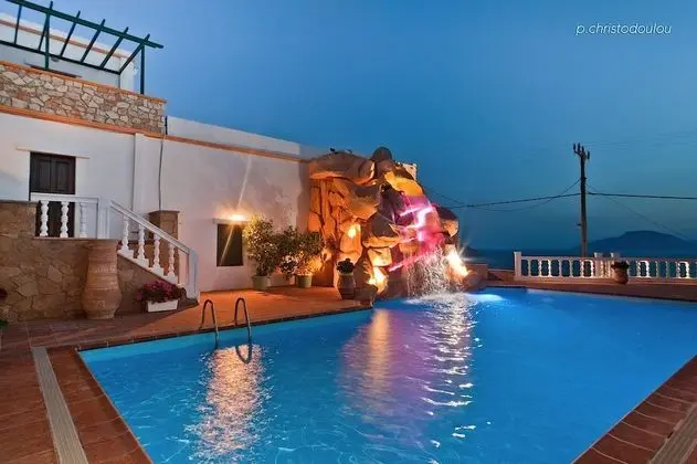 Finiki View Hotel Apartments - Havuz