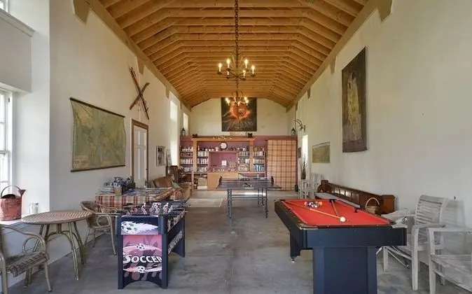 Finnich Cottages - Bar