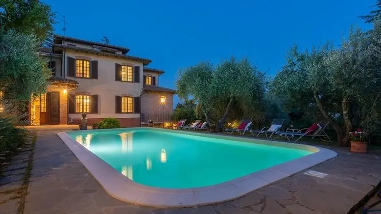 Villa Fiorentini 10 - Oda