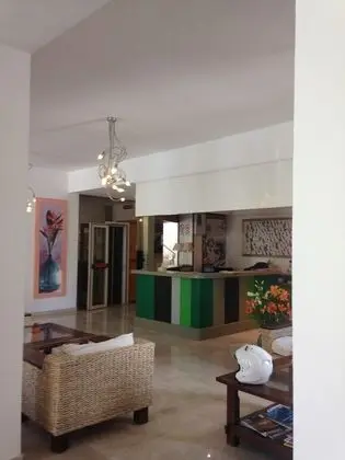 Hotel Villa Fiorita - Lobi