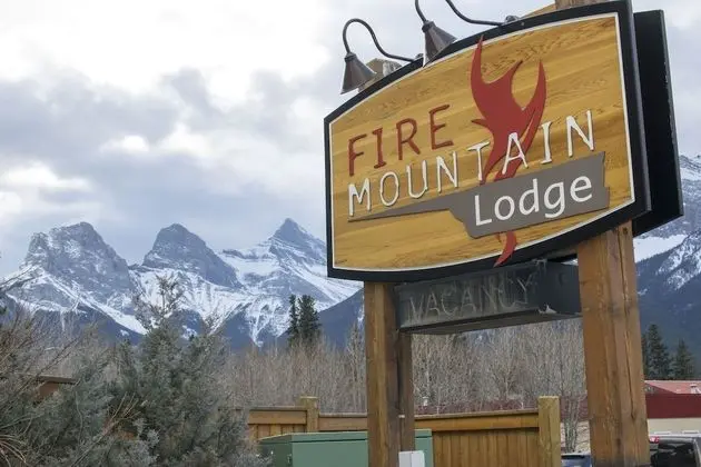 Fire Mountain Lodge