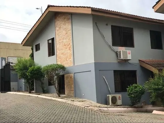 First Choice Hotel