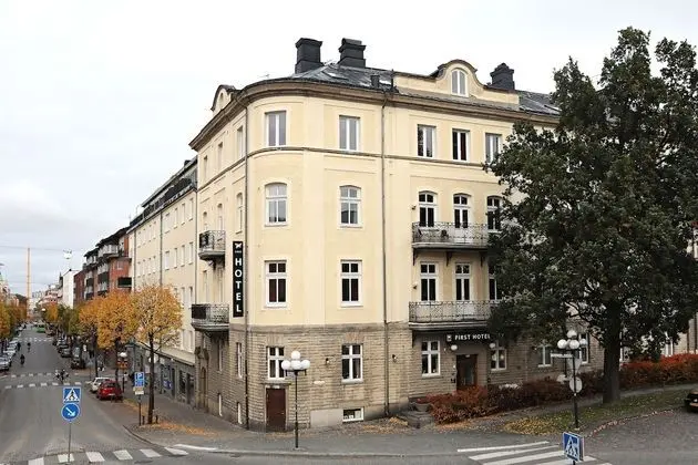 First Hotel City Eskilstuna - Dış Mekan