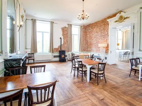 First Floor of a Magnificent Castle With Wellness, Large Park and zip Line - Yerinde Yemek