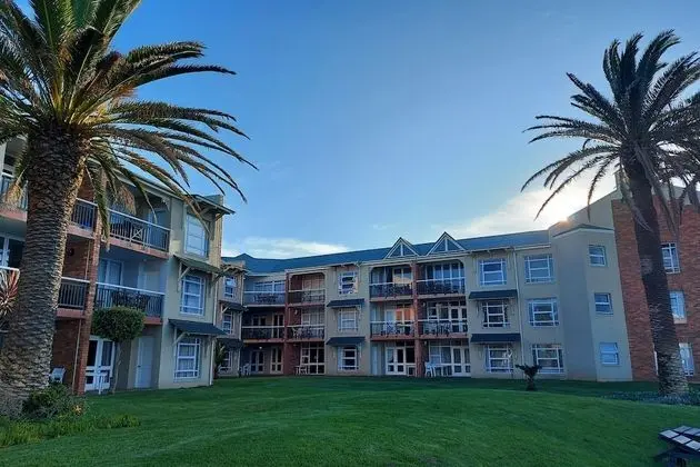 First Group Brookes Hill Suites - Dış Mekan