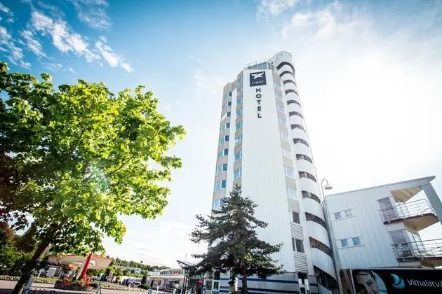 First Hotel Jönköping - Dış Mekan