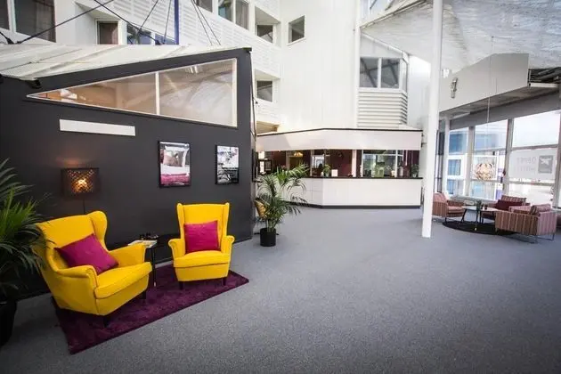 First Hotel Jönköping - Genel