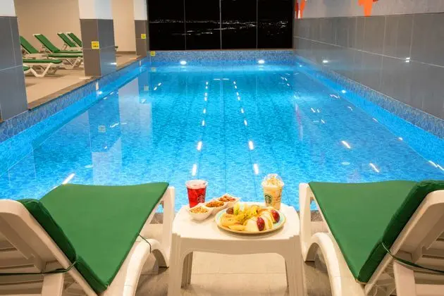 First Joy Hotel - Havuz