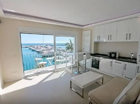 First line luxury Penthouse - Mutfak