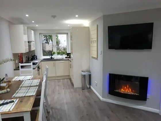 First St Johns Hill Apartment 3