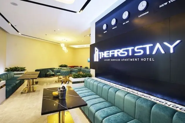 The First Stay Hotel - Dış Mekan