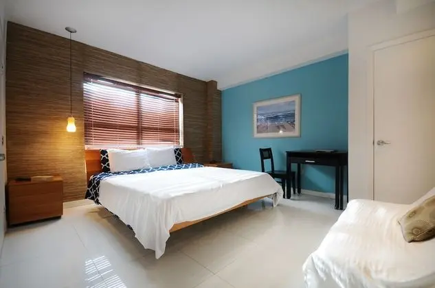 First Street Apartments - Oda