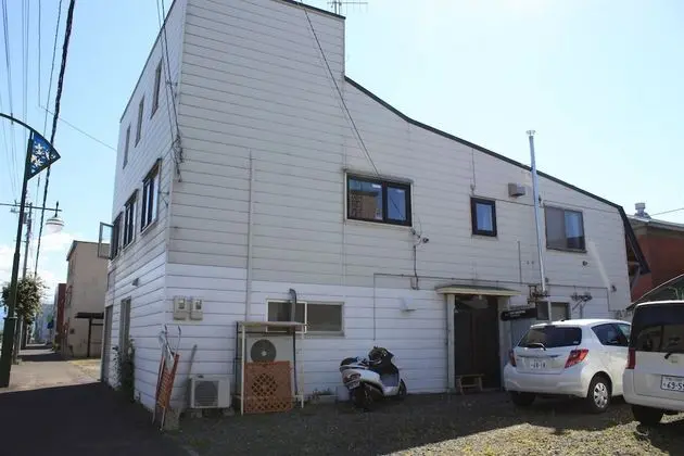 First Track Inn