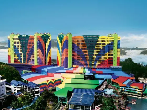 First World Hotel