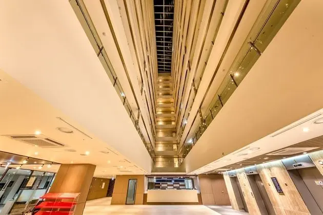 The First70 Hotel - Lobi