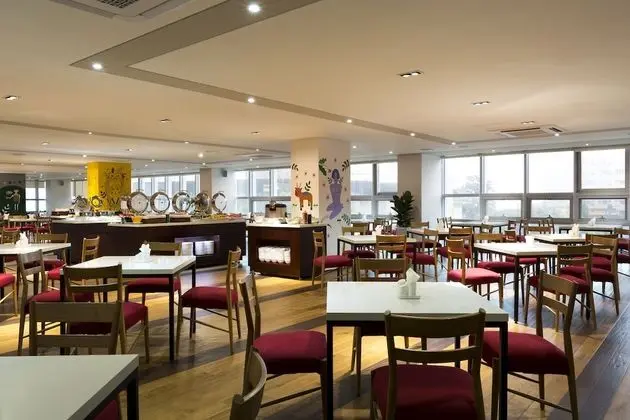 The First70 Hotel - Yerinde Yemek