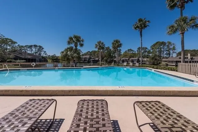 Fishermans Cove 45 - Havuz