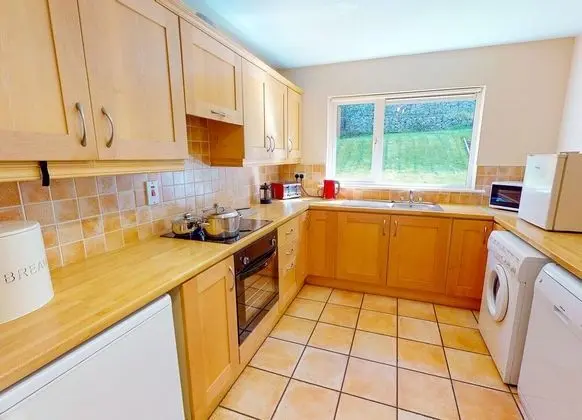 Fishermans Grove Holiday Homes - Mutfak