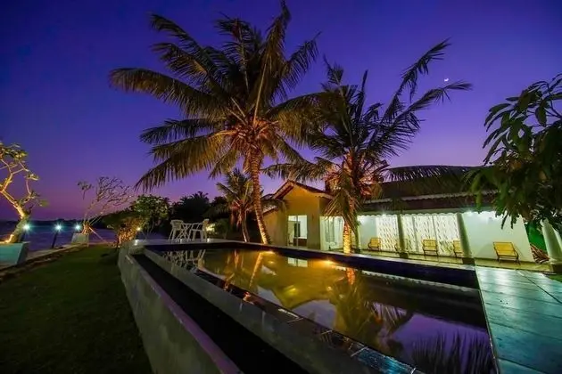 Fishermen Lagoon Villa