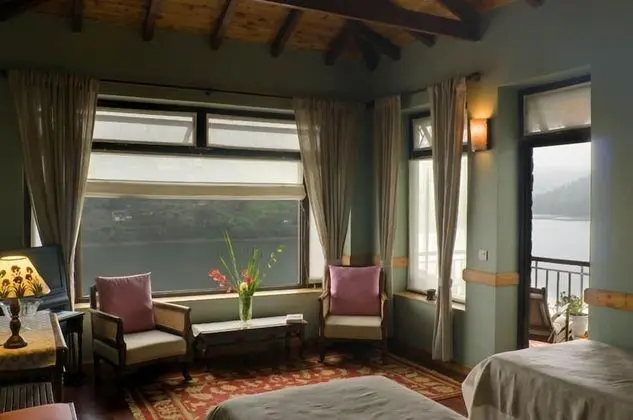 Fishermen's Lodge - A Lake Facing Hotel Near Nainital - Oda