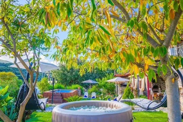 Villa Fisi - Private Pool & Mountain View - Havuz
