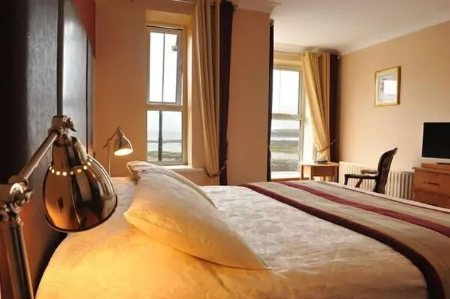 Fitzgerald's Hotel - Oda