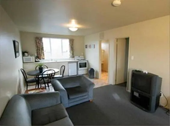 Fitzherbert Court Motel