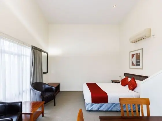 Fitzherbert Regency Motor Lodge - Oda