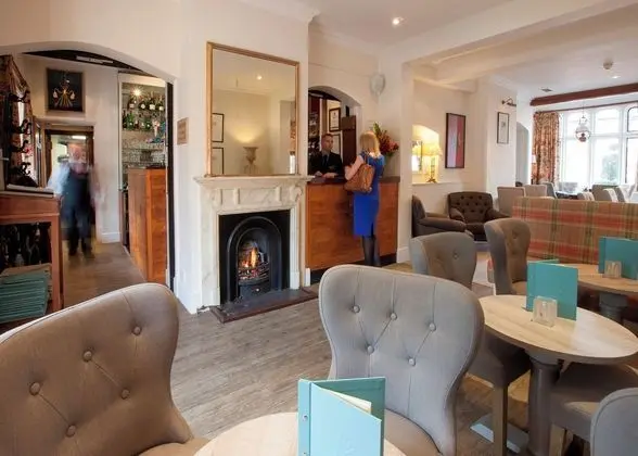 The Five Arrows Hotel - Lobi