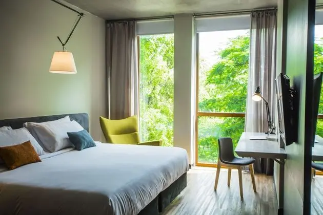 Five Rochester Hotels - Öne Çıkan Resim