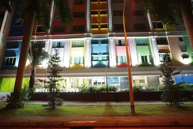 five6 Hotel Splendour