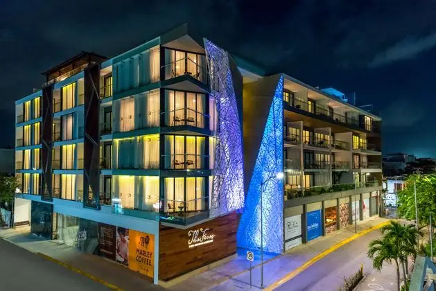 The Fives Downtown Hotel, Curio by Hilton