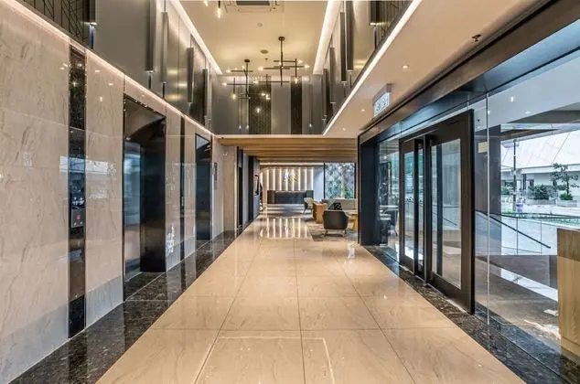 Fives Hotel Johor Bahru City Centre - Lobi