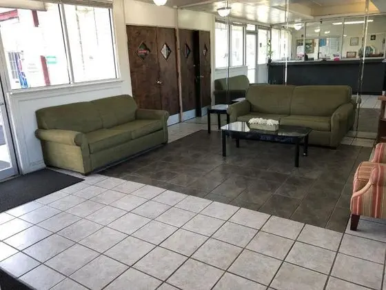 Flagship Inn - Lobi