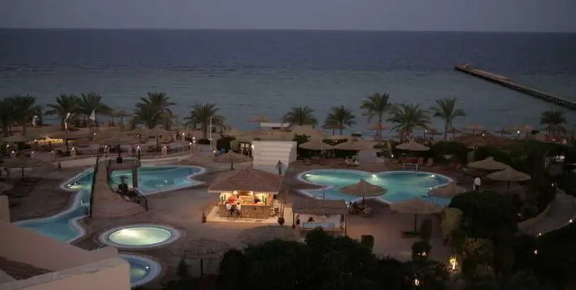Flamenco Beach Resort