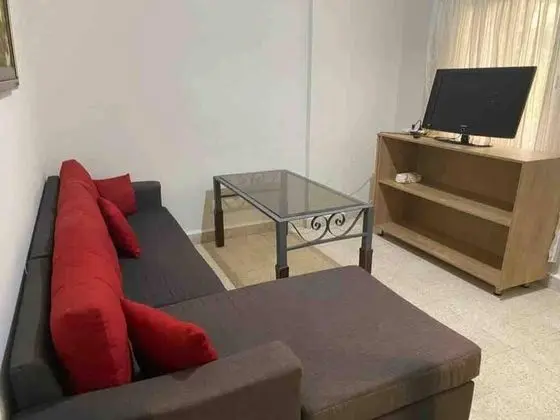 Flamingo Apt in Beirut Metn With 24h Electricity - Oda Düzeni