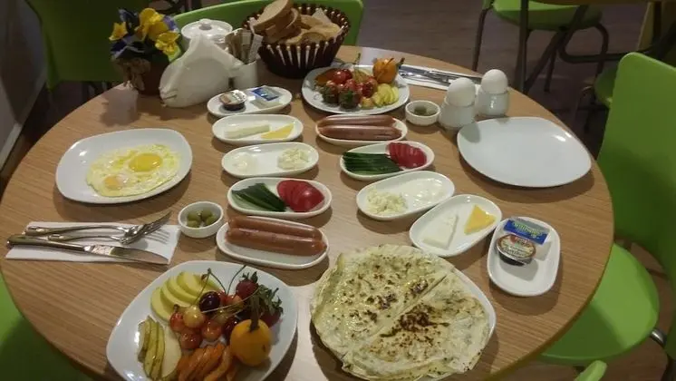 Flamingo Hotel Baku - Yerinde Yemek