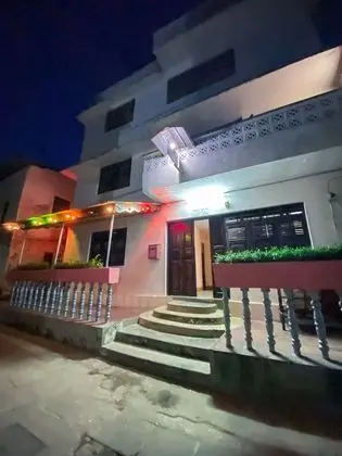 Flamingo Guesthouse - Dış Mekan