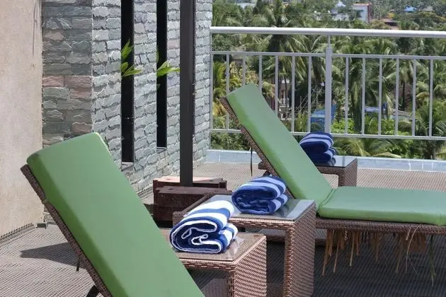 Flamingo Inn Hotel Trivandrum - Havuz