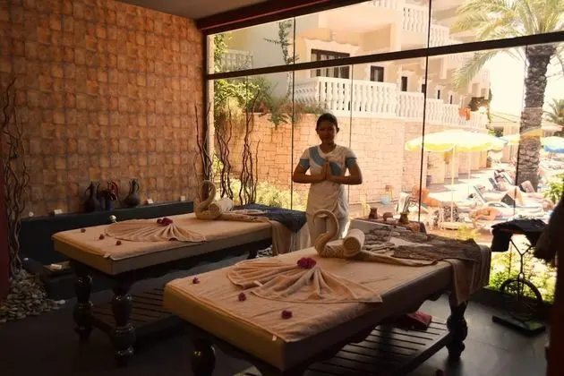 Flamingo Hotel - Spa