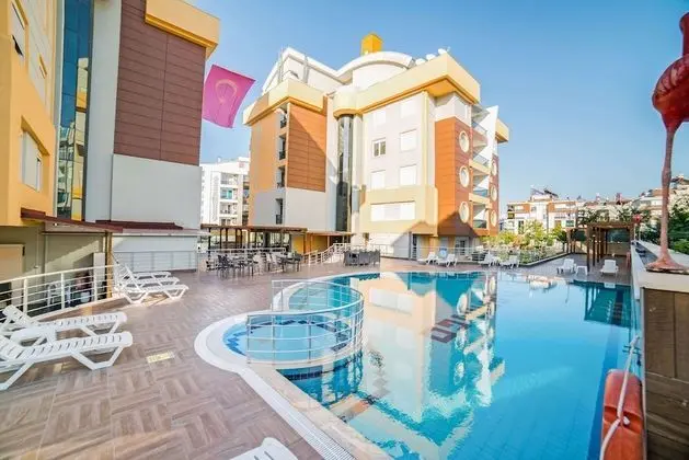 Flamingo Residence