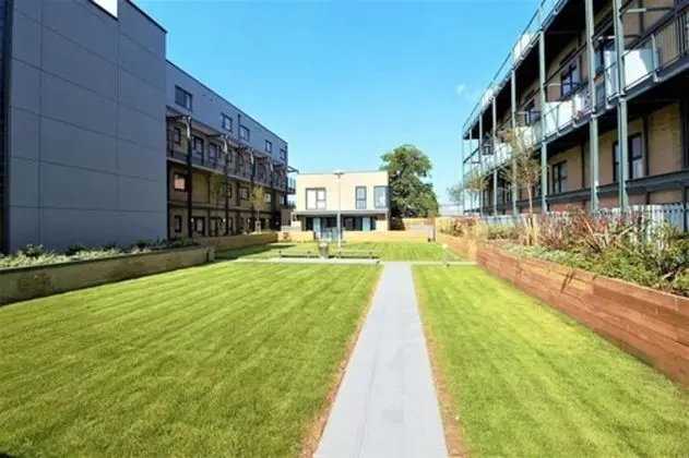 Flamsteed Duplex Apartment