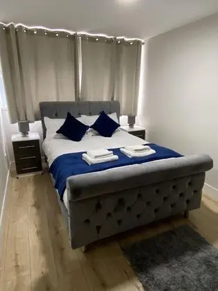 Flat 4 Cleveland Tower - Oda