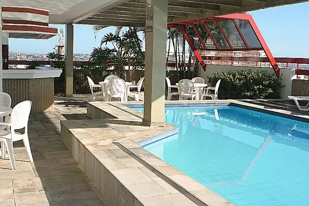 Flat Bassano Vaccarini - Havuz