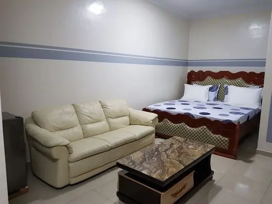 Flat Hotel Kandolo Gombe - Oda
