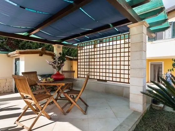 Flat Near the sea With air Conditioning and Patio