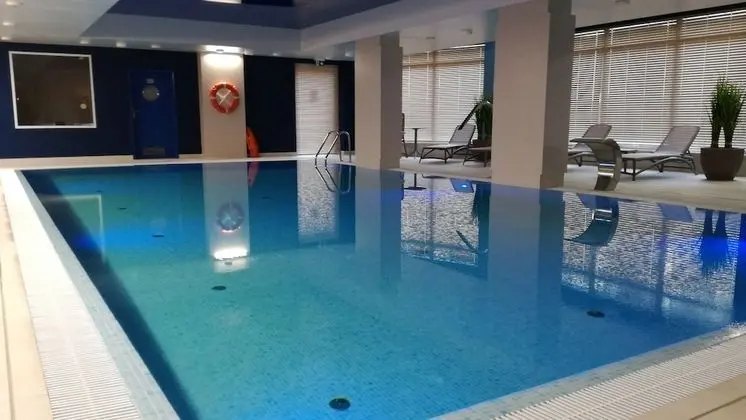 Flatbook City Center SPA Torunska 11 - Havuz